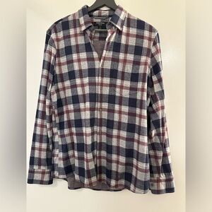 Nordstrom Brand men’s flannel shirt size medium.